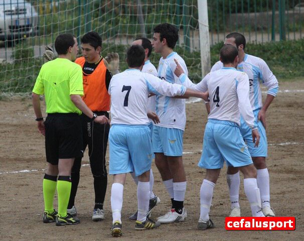 110220_sport 229y_tn.jpg